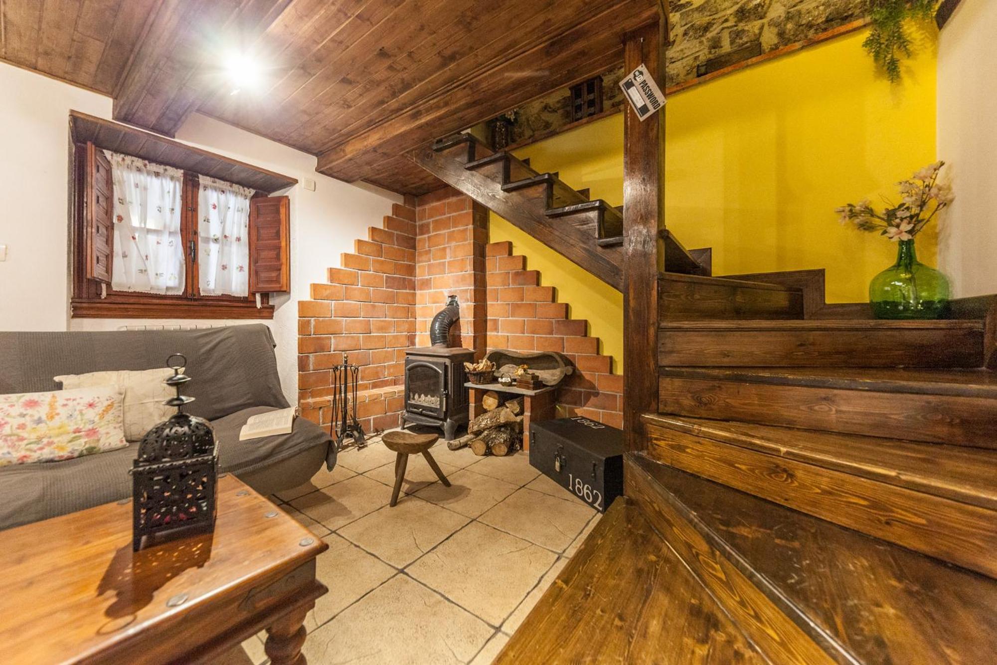 Apartment La Congosta Magica Aldea Rodeada De Montanas