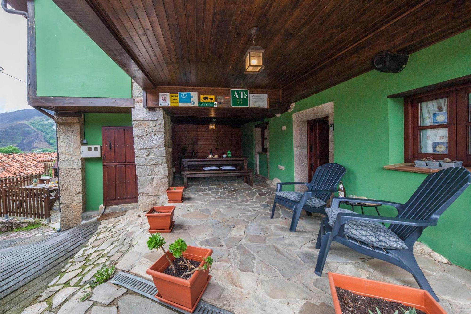 La Congosta Magica Aldea Rodeada De Montanas Apartment La Plaza